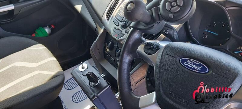 FORD TOURNEO CONNECT