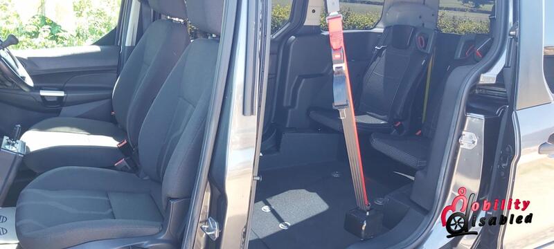 FORD TOURNEO CONNECT