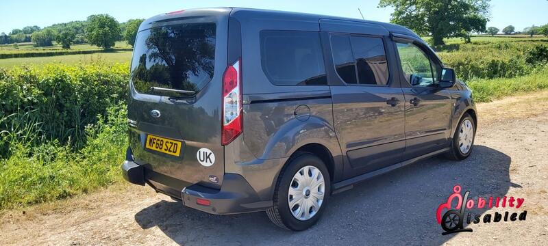 FORD TOURNEO CONNECT