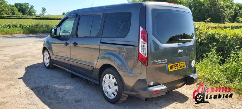 FORD TOURNEO CONNECT