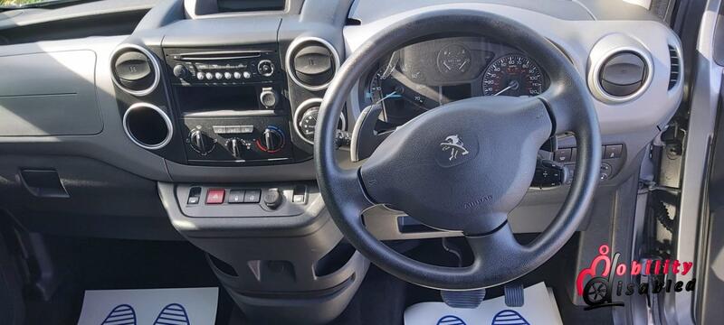 PEUGEOT PARTNER