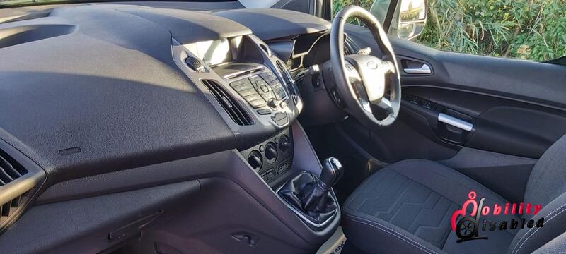 FORD TOURNEO CONNECT