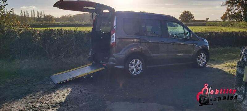 FORD TOURNEO CONNECT