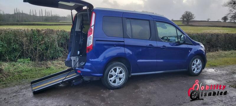 FORD TOURNEO CONNECT