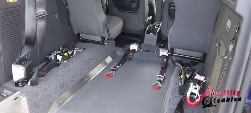 FORD TOURNEO CONNECT