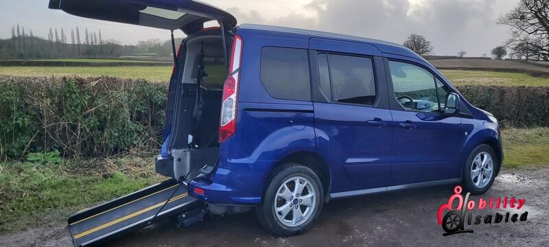 FORD TOURNEO CONNECT