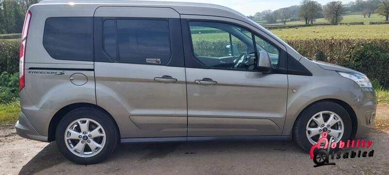 FORD TOURNEO CONNECT
