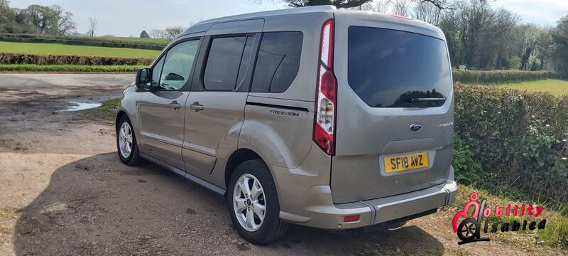 FORD TOURNEO CONNECT
