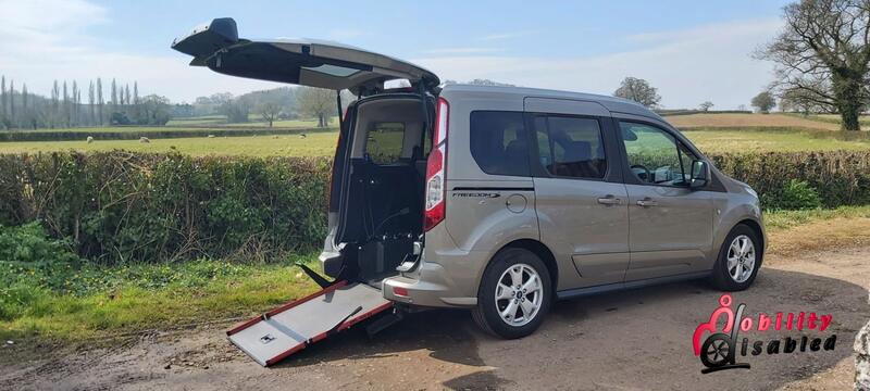 FORD TOURNEO CONNECT
