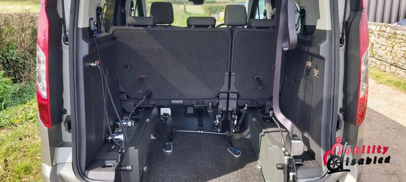 FORD TOURNEO CONNECT
