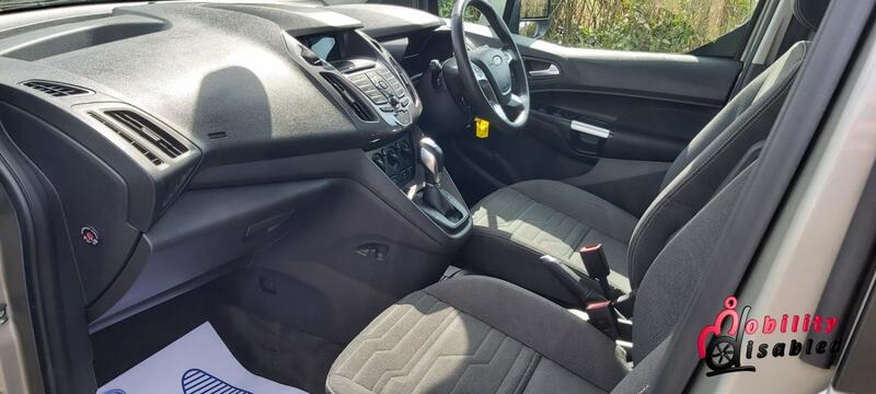 FORD TOURNEO CONNECT