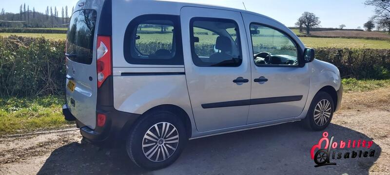 RENAULT Kangoo