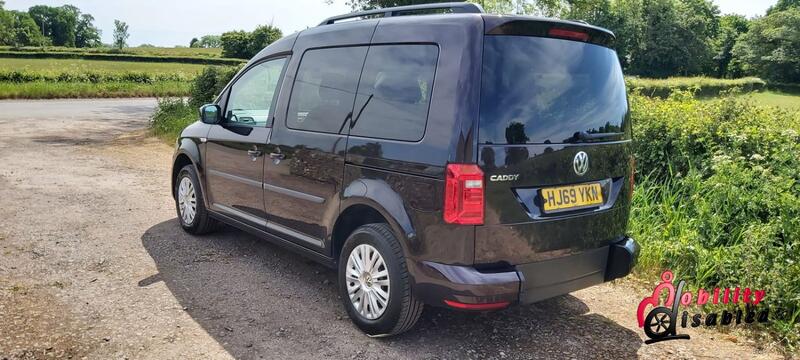 VOLKSWAGEN CADDY LIFE