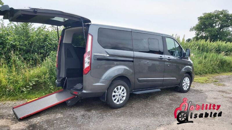 Used Ford Tourneo Connect, Ford Grand Tourneo Connect and Ford Custom ...